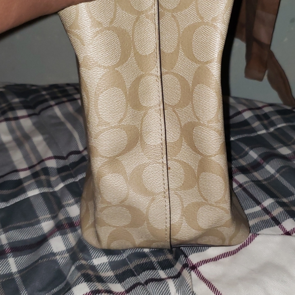 Authentic Coach(SOLD) - Picture 8 of 16